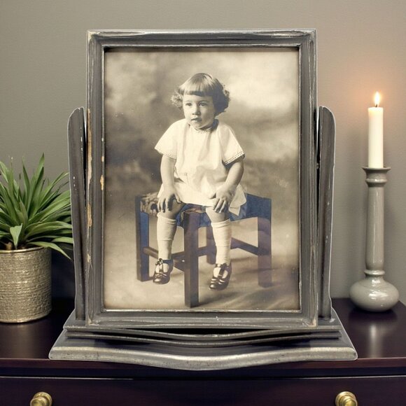 Antique Early Art Deco / Edwardian Swivel Wood Frame w/ US Sepia Girl Photo - Picture 1 of 9